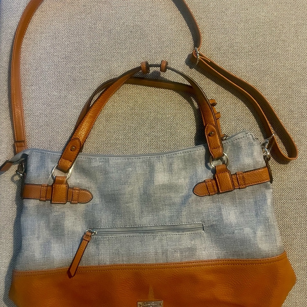 Jessica Simpson - Crossbody/shoulder bag!